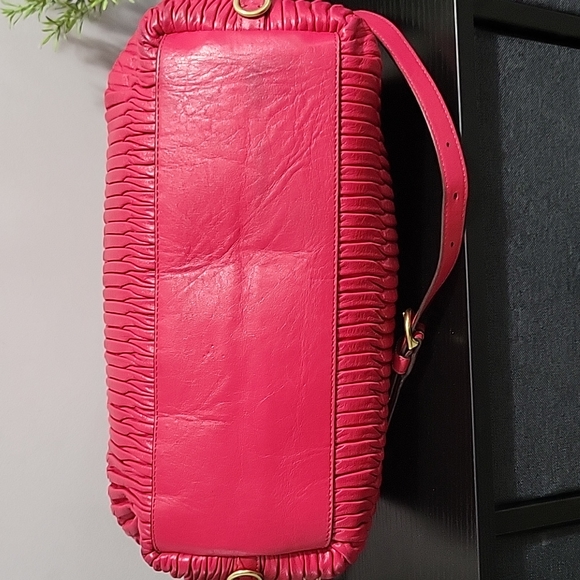 Coach Handbag - Picture 4 of 7